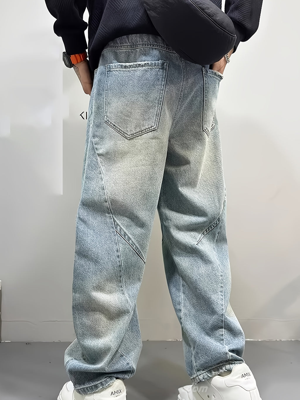 Vintage Light-Wash Ultra Baggy Balloon Jeans