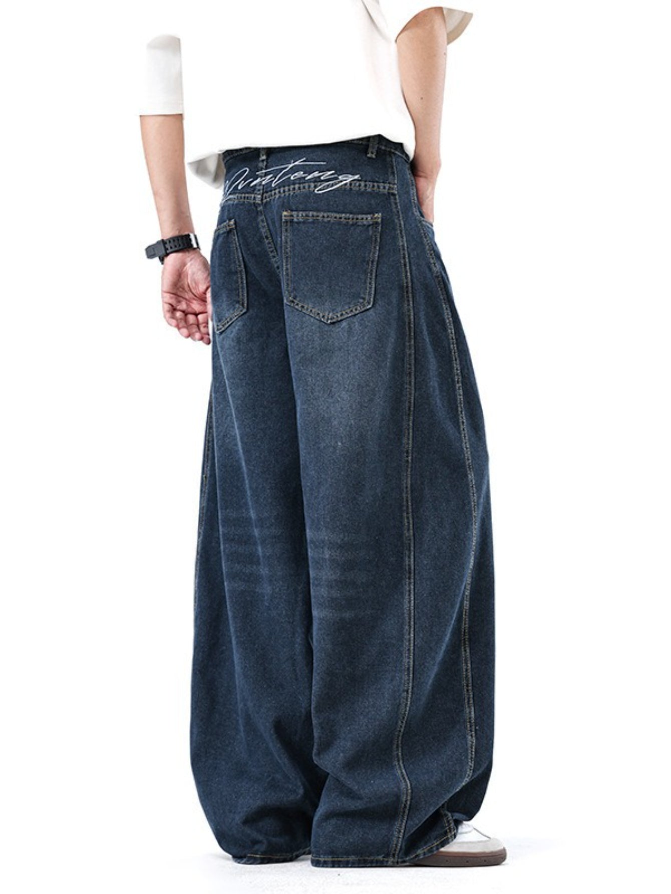 Victory Signature Ultra Baggy Dark-Wash Jeans